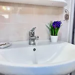 Casa Spaziosa A 5 Minuti Dal Mare 索尔索