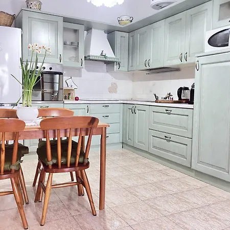 Casa Spaziosa A 5 Minuti Dal Mare Feriehus *